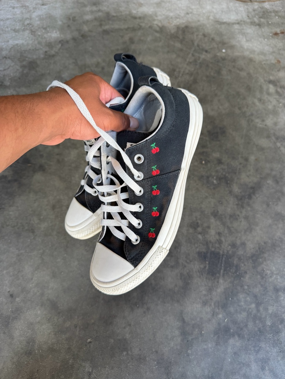 Converse One Star Shoes Womens Size 9 Black Cherry Embroidered A10283F Canvas